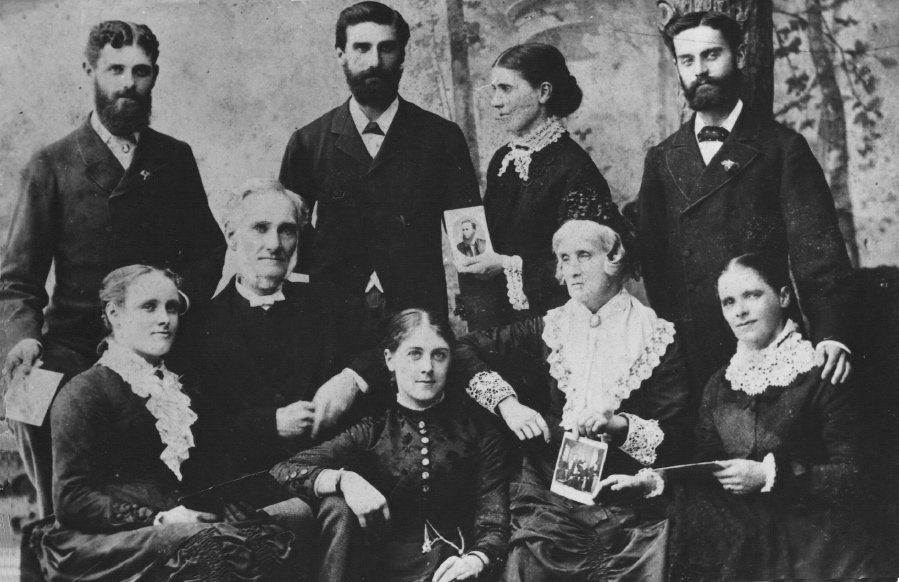 Kerr Johnston Family in 1883